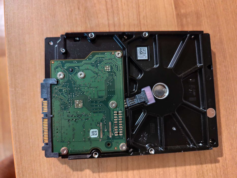 HDD Seagate Barracuda 500 GB+ cablu