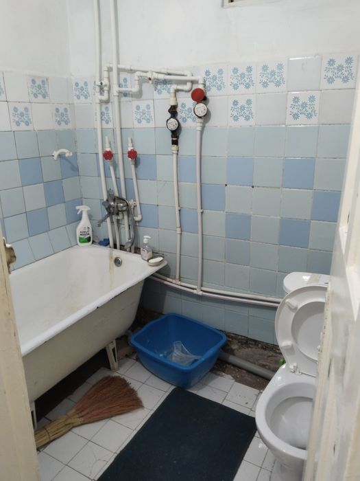 Аренда 2 ком квартира детская больница 2 этаж