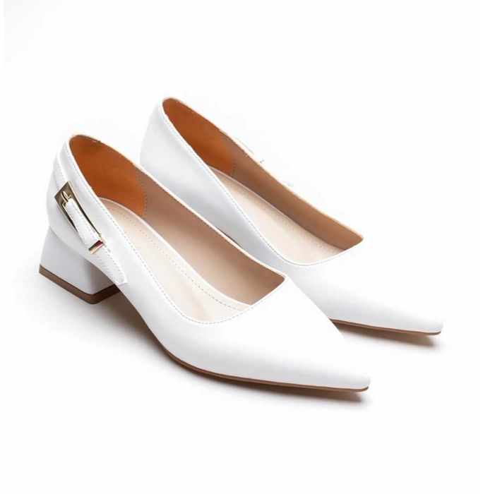 Дамски обувки на ток/Цвят бял
