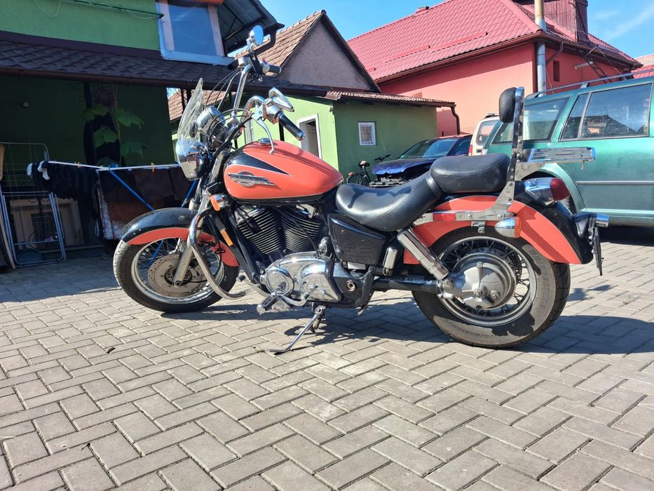 Honda Shadow 1100 fabricata in america