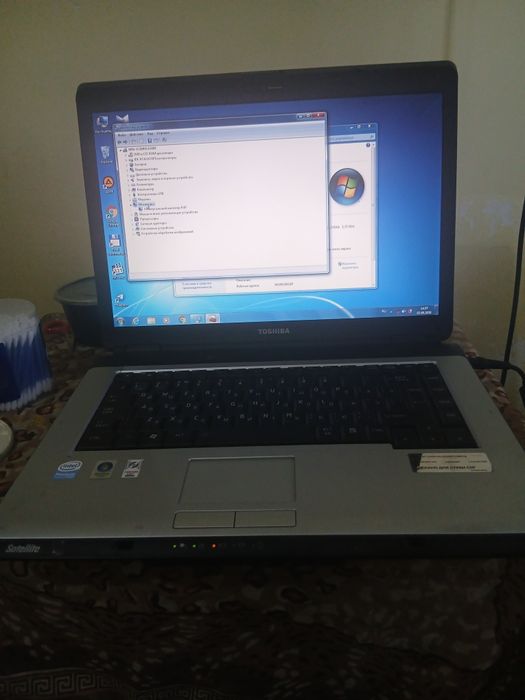 Ноутбук ASUS и TOSHIBA б/у, в рабочем состоянии