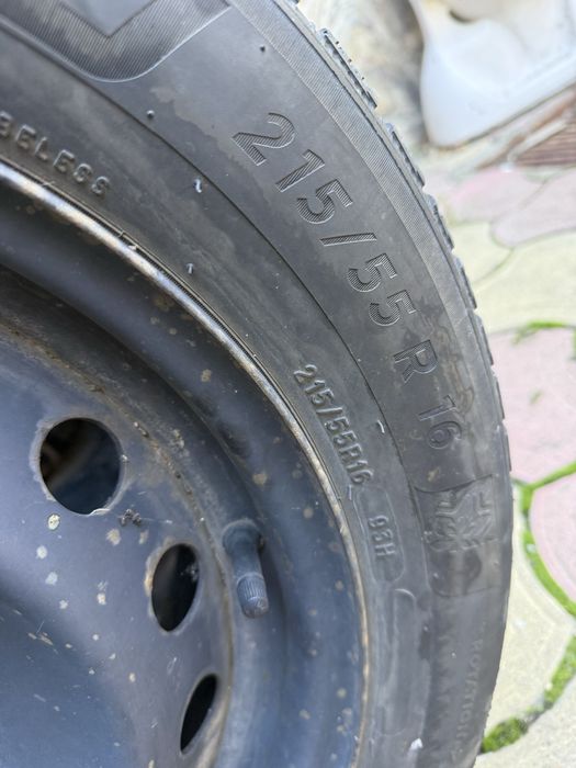Set 4 roți iarnă 215/55 R16 - Michelin Alpin pe jante de tablă (5 prezoane)