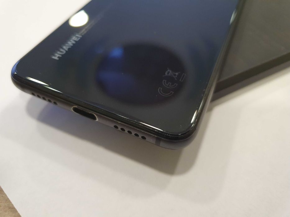 Huawei P20  5.8" 4GB RAM, 128GB