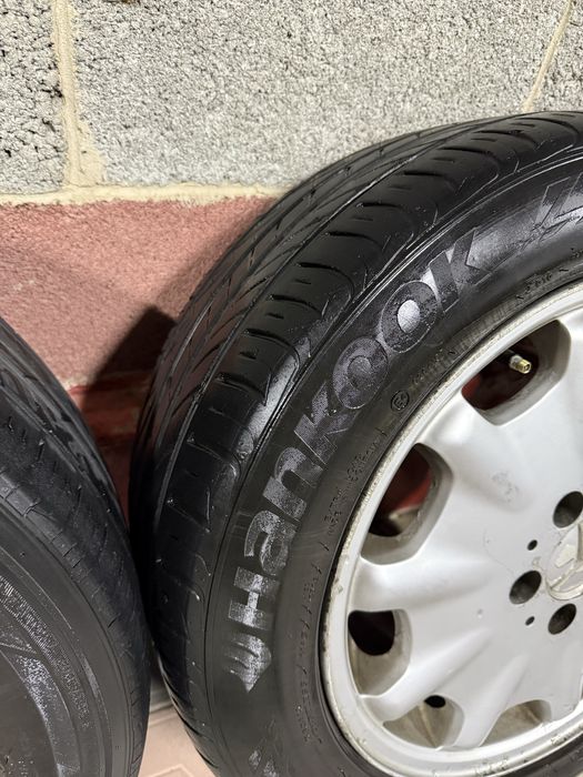 Продам диски с резиной на Мерс  R 16