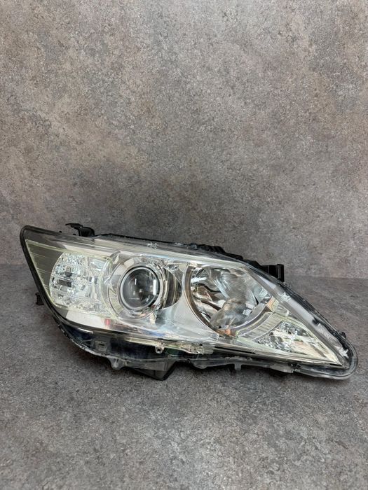 Camry 50 фара правый R