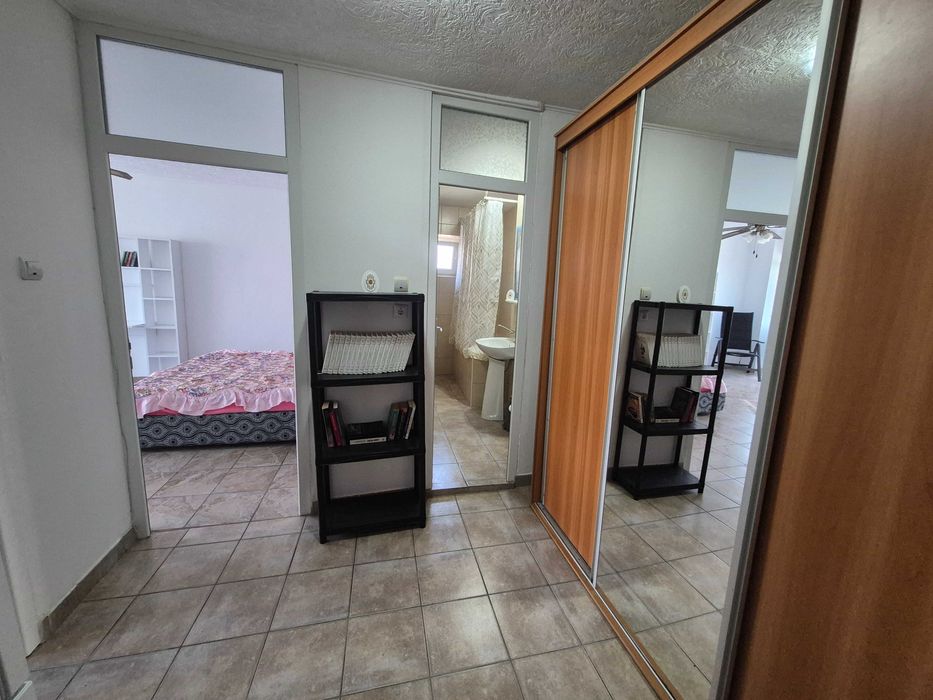 Garsoniera 42 mp,balcon spatios,5 min metrou Mihai Bravu,5 min Mall Vitan
