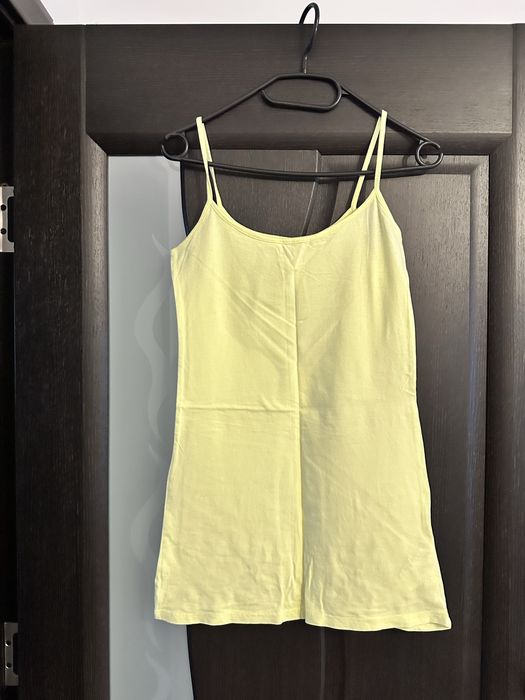 Tricouri dama 9 bucati …toate 80 lei