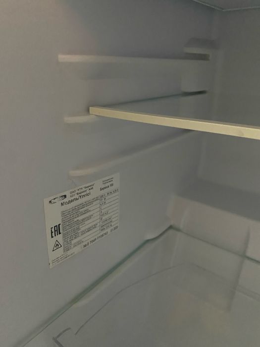 Продам мини холодильник