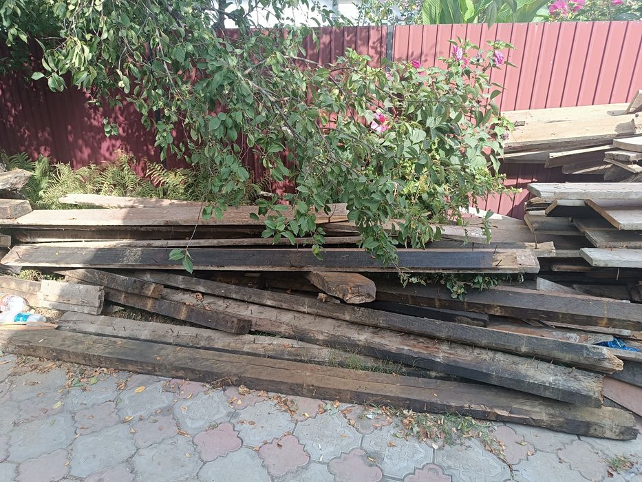 Продам доски, строительные материалы