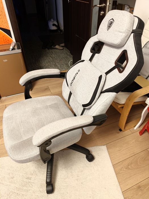 Scaun gaming Downix