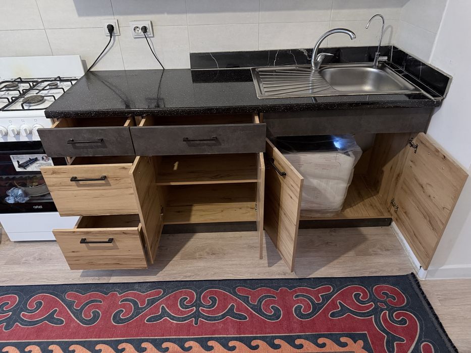 Кухонный гарнетур