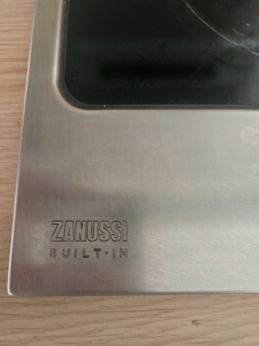 Печка и керамичен плот - Zanussi