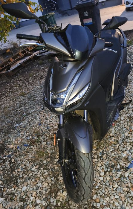 Închiriez pe termen lung