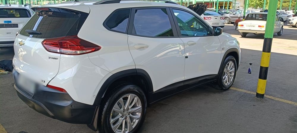 Трекер лтз топ тоза мошина сотилади