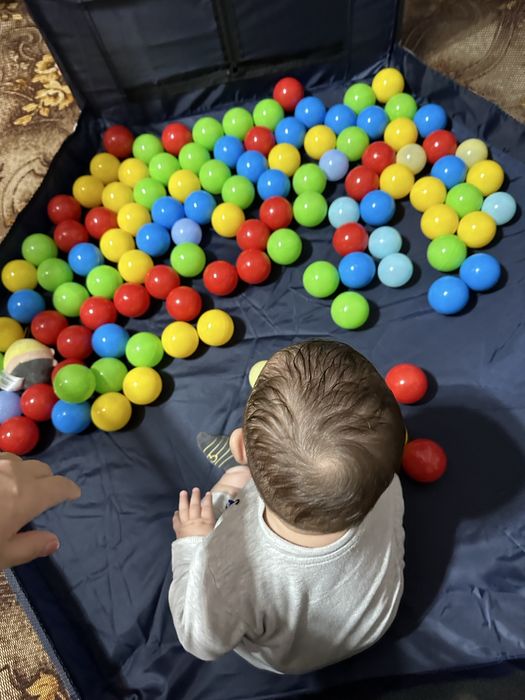 Продается игровой манеж