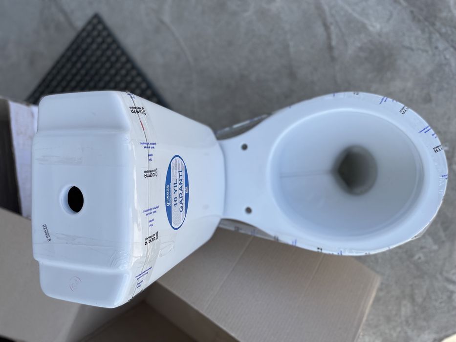 Новый напольный унитаз