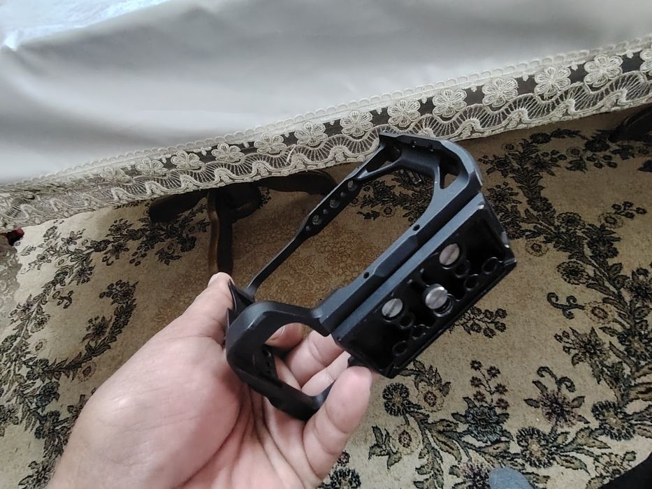 Клетка для  sony 6700 с ручкой