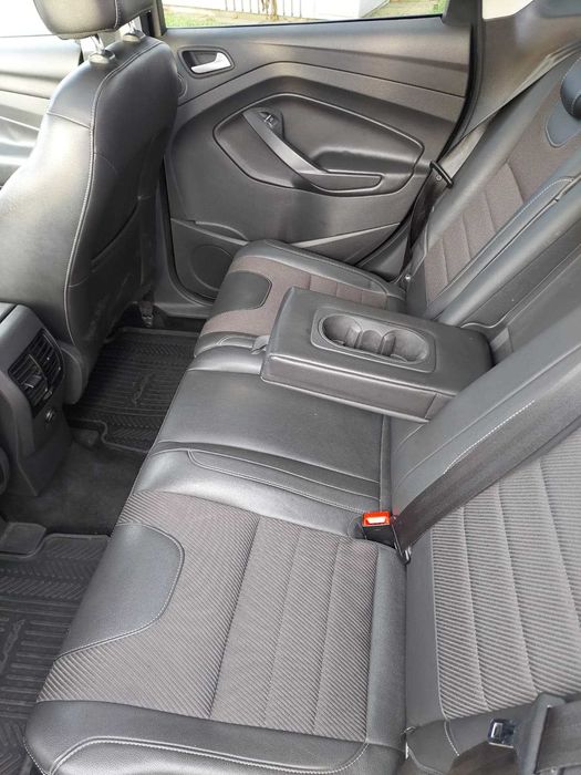 Ford Kuga 2014 4x4 AUTOMAT (Cutie refăcută)  163 CP