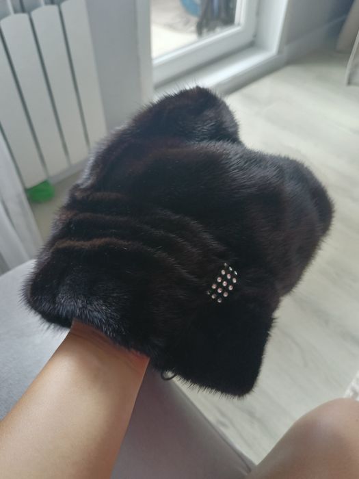 Продам норковую шапку
