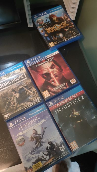 Ps4 pro, 13 игр, 2 геймпад, зарядная станция