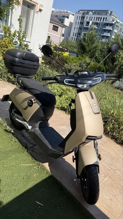 Scuter electric Super Soco Cux