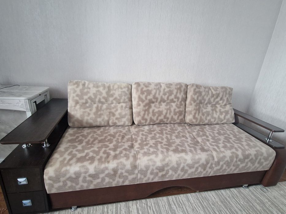 Продам диван раскладной