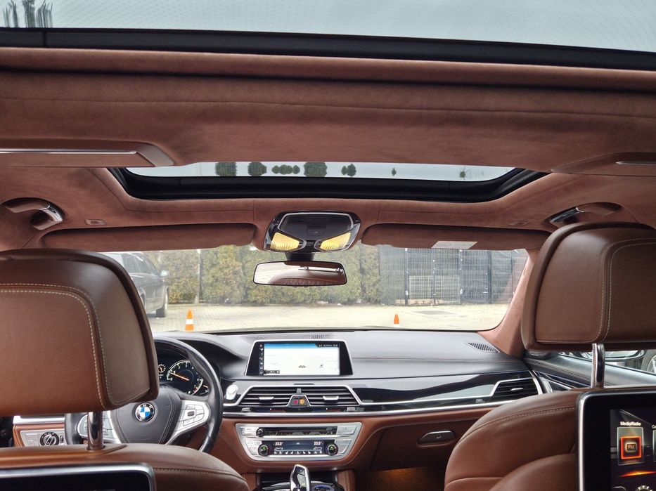 BMW 750LI Xdrive loong