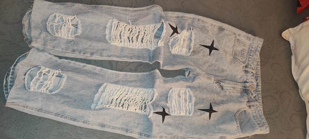 blugi baggy preț negociabil