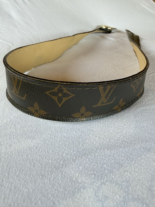 Curea maro cu catarama aurie/ Brown Leather Monogram Belt - - Gold Buckle