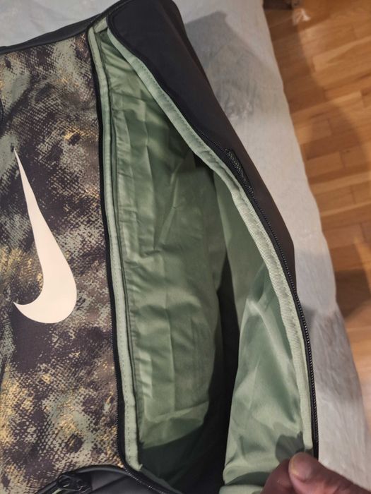 Спортен сак NIKE,чисто нов