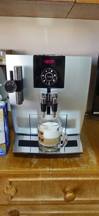 Espressor cafea  automat Jura Impressa J 9.2