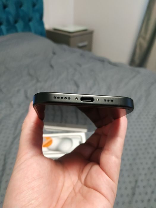 Iphone 15 black 128 gb