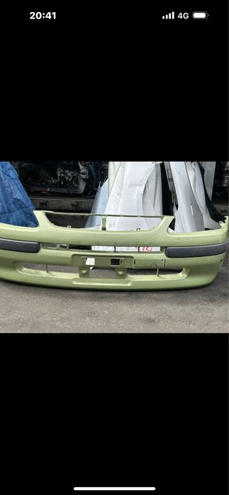 Передний бампер на Спасио