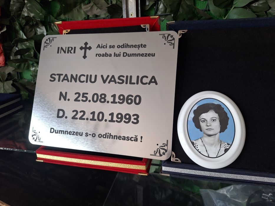 Realizam Foto-Ceramica si panoplii personalizate pentru cruce