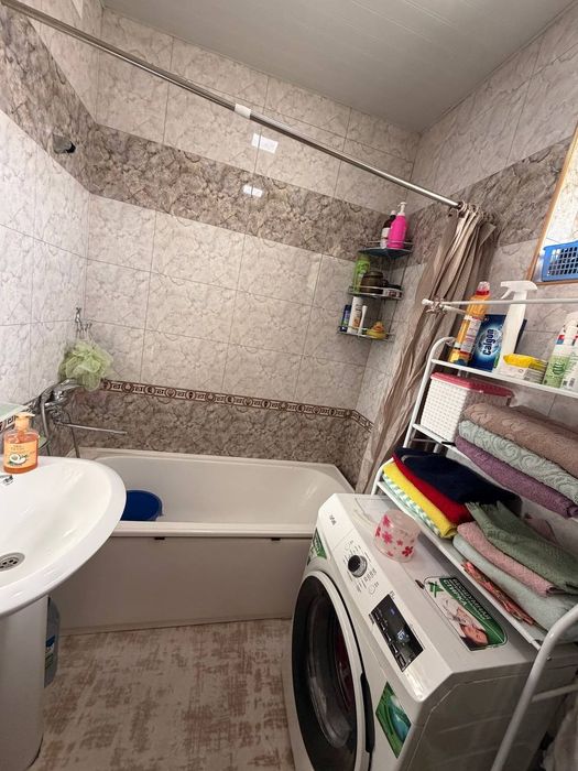 Кибрай сентирида жойлашган шинамгина 2 хонали квартира ижарага берилад