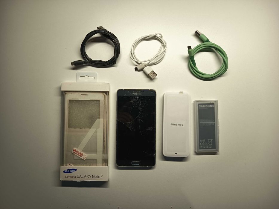 Samsung Note 4 SM-N916K + Accesorii exact ce se vede in poze