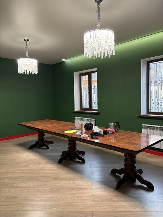 Стол для гостей - САМОВЫВОЗ