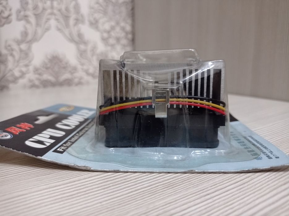 Кулер с радиатором новый