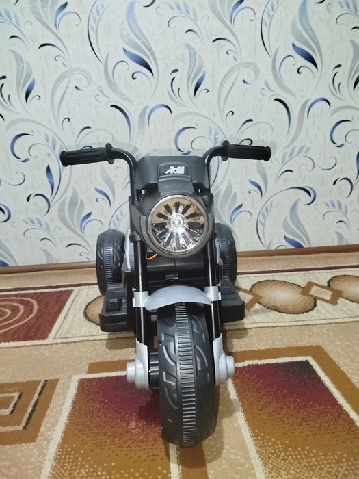 Elektron motosikl bolalar uchun. Yap yangi.