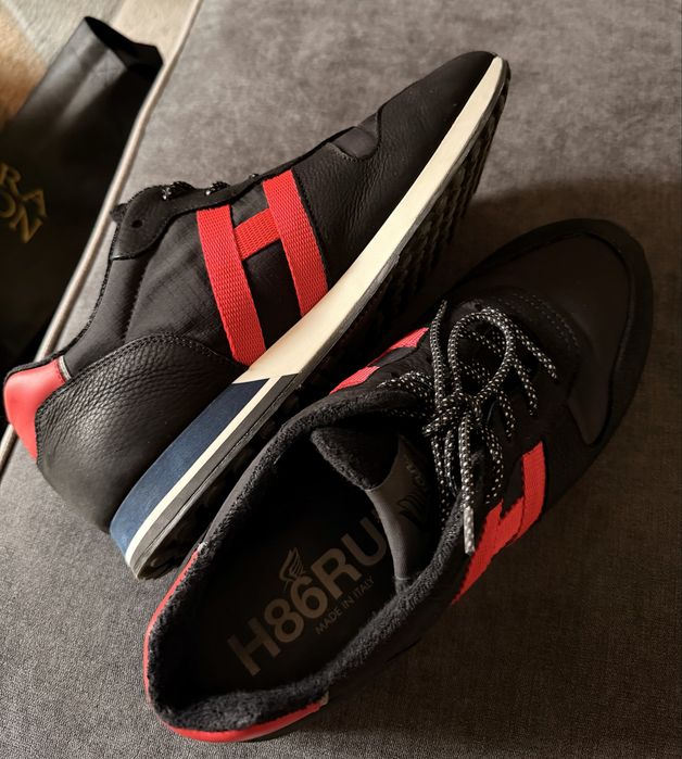 black Hogan H383 sneakers