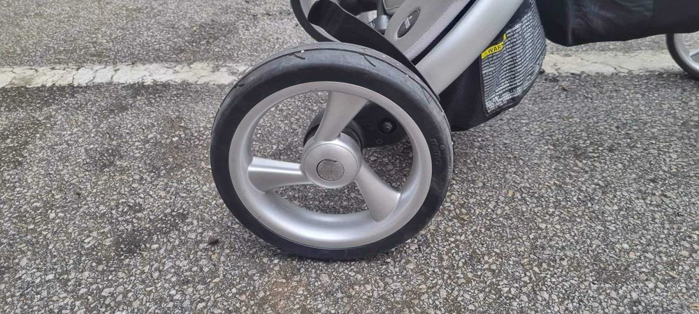 Бебешка количка mima xari