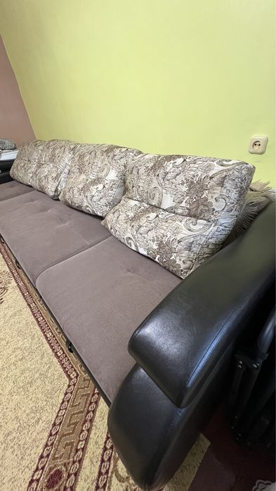 Диван мягкий ддя гостиной