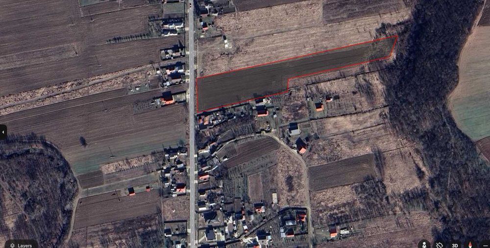 Vand teren in Brosteni cu deschidere 55ml la DN65