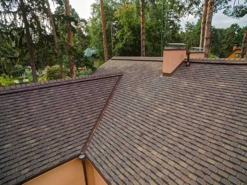 Гибкая черепица шинглас Континент. Металлочерепица, сайдинг, кирпич.