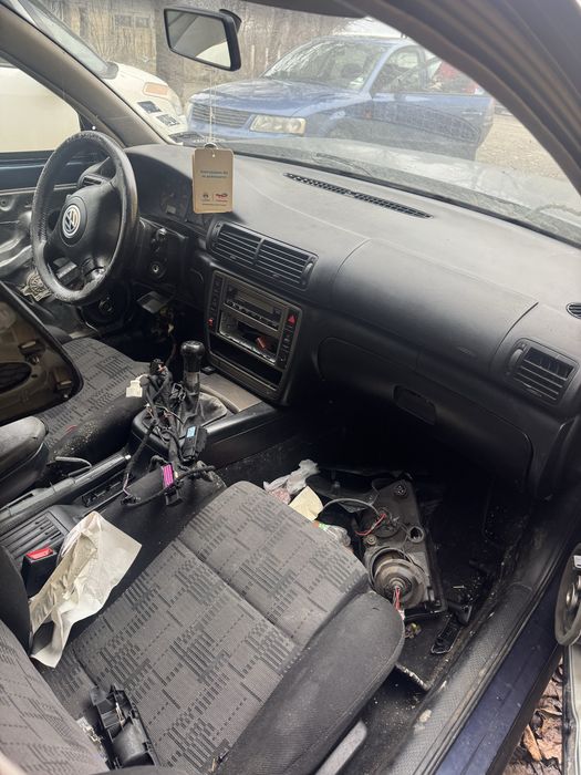 VW Passat  b5 на части