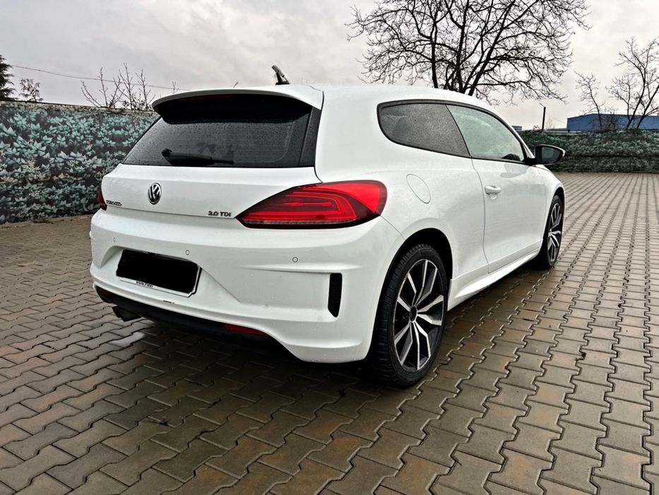 VW Scirocco 2.0 TDI 150 CP | R-Line | Automat | 2016