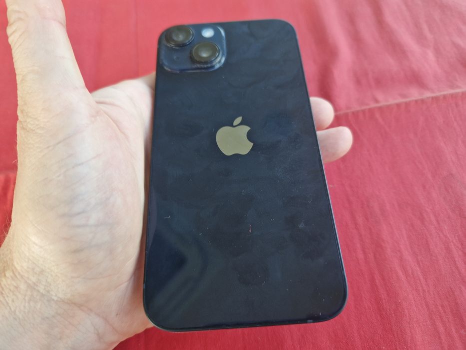 -Iphone 14 ca Nou Black 128Gb 8Ram Bat: 92% ireprosabil stare perfecta poze reale doar telefonul nici o reparatie/interventie aplicatie MDM dezactivat