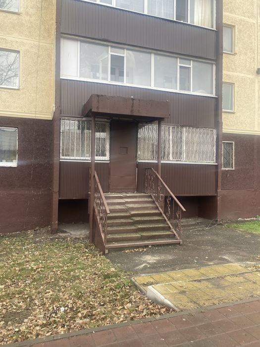 Продаётся квартира под бизнес.