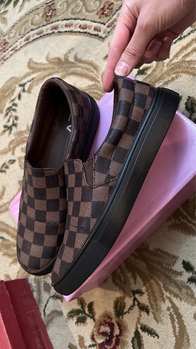 Кеды LV 40 размер