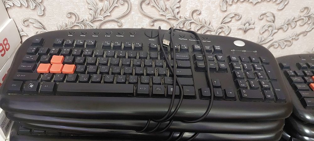 X7 клавиатура в идеальном состоянии